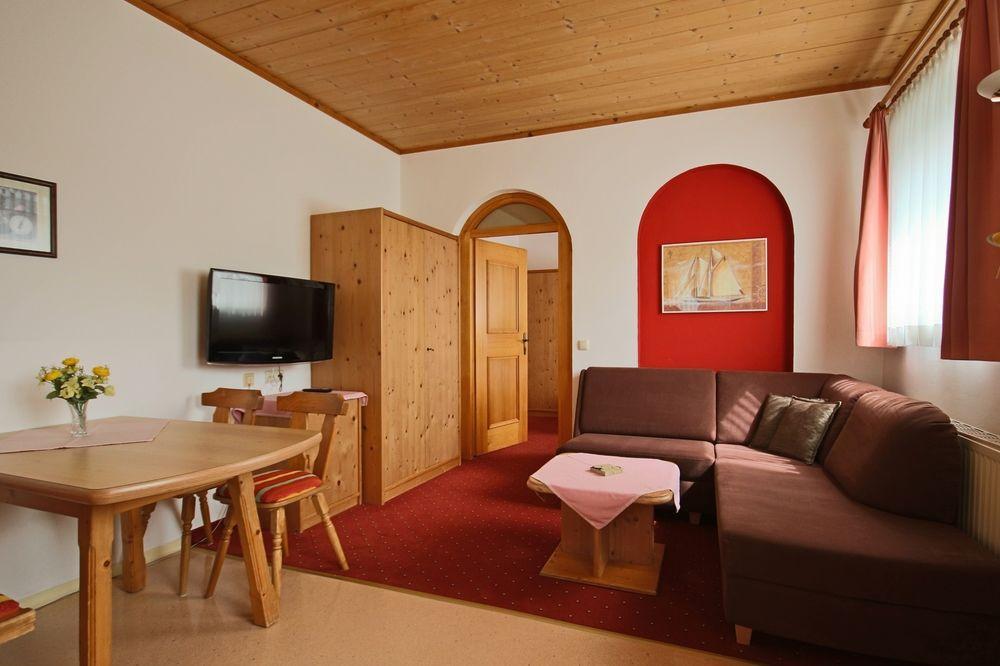 Pension Riedlsperger Saalbach-Hinterglemm Zewnętrze zdjęcie